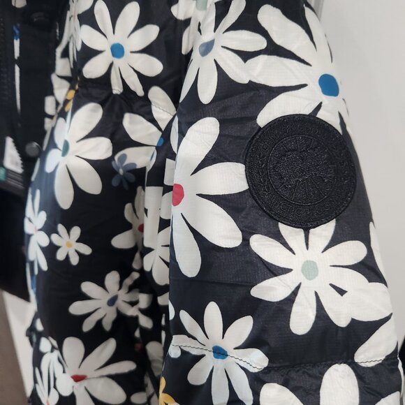 NWT Canada Goose x Reformation Lorita Puffer size XS - Picture 4 of 8